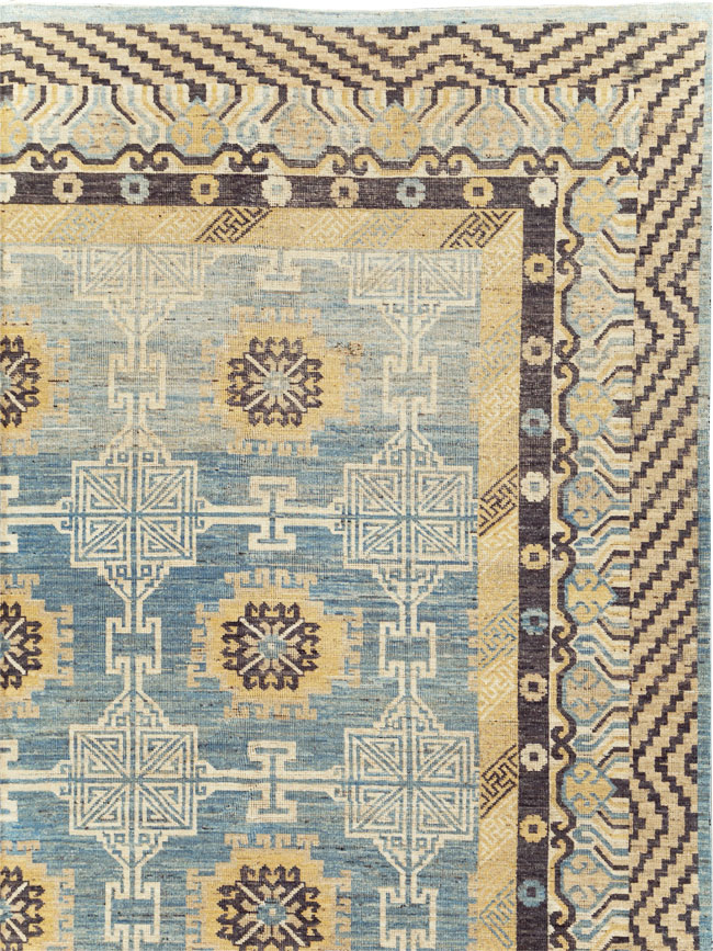 Modern East Turkestan Khotan Room Size Carpet, No.31461 - Galerie Shabab