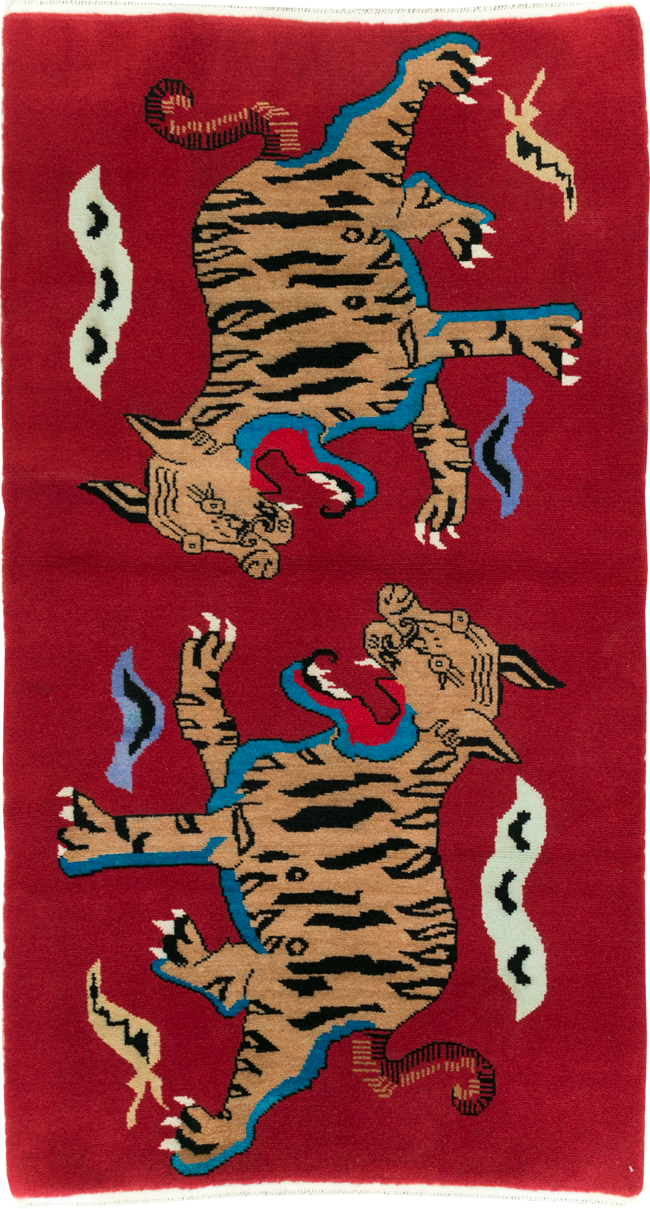 Vintage Tibetan Pictorial Throw Rug, No.31470 - Galerie Shabab