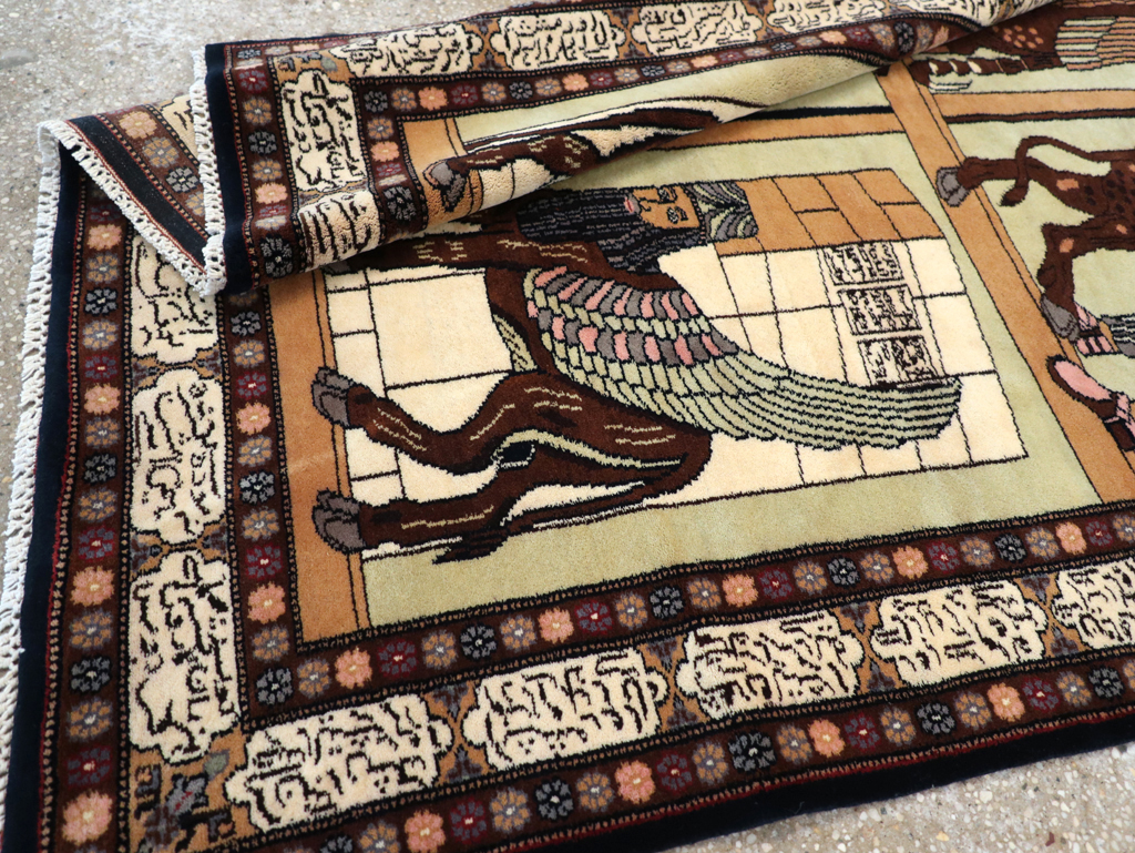 Vintage Turkish Zanjan Pictorial Accent Rug, No.31477 - Galerie Shabab