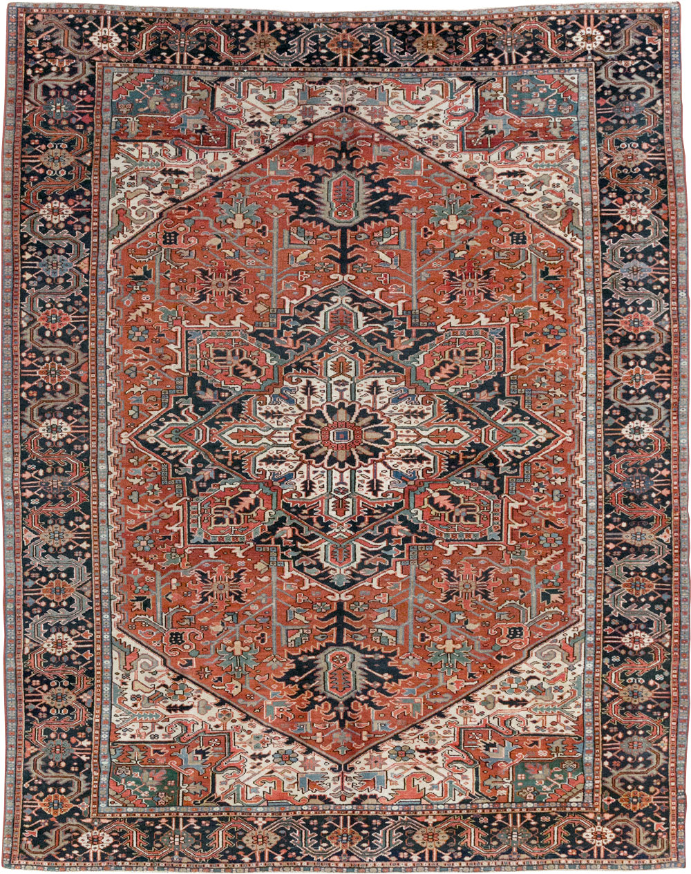 Vintage Persian Heriz Room Size Carpet, No.31485 - Galerie Shabab