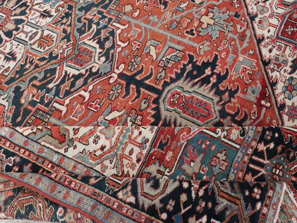 Vintage Persian Heriz Room Size Carpet, No.31485 - Galerie Shabab