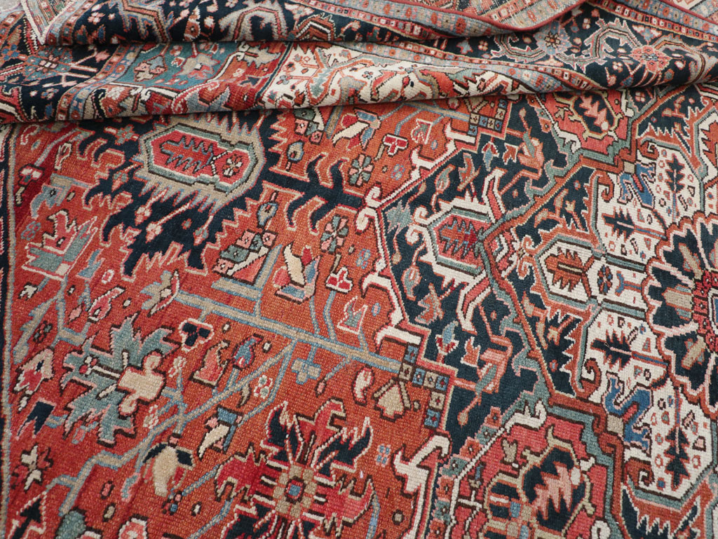 Vintage Persian Heriz Room Size Carpet, No.31485 - Galerie Shabab