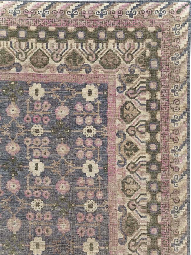 Modern East Turkestan Khotan Room Size Carpet, No.31495 - Galerie Shabab