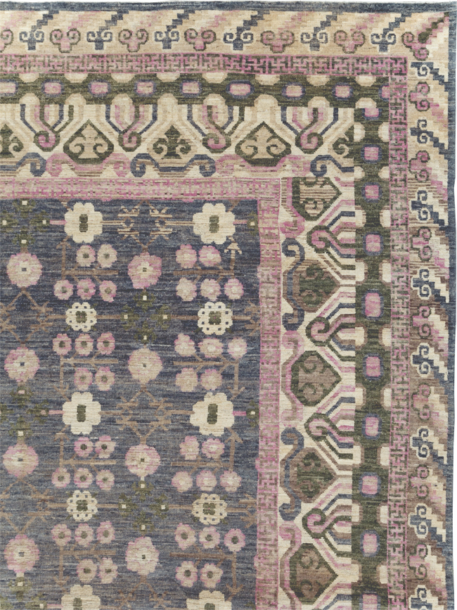 Modern East Turkestan Khotan Room Size Carpet, No.31495 - Galerie Shabab