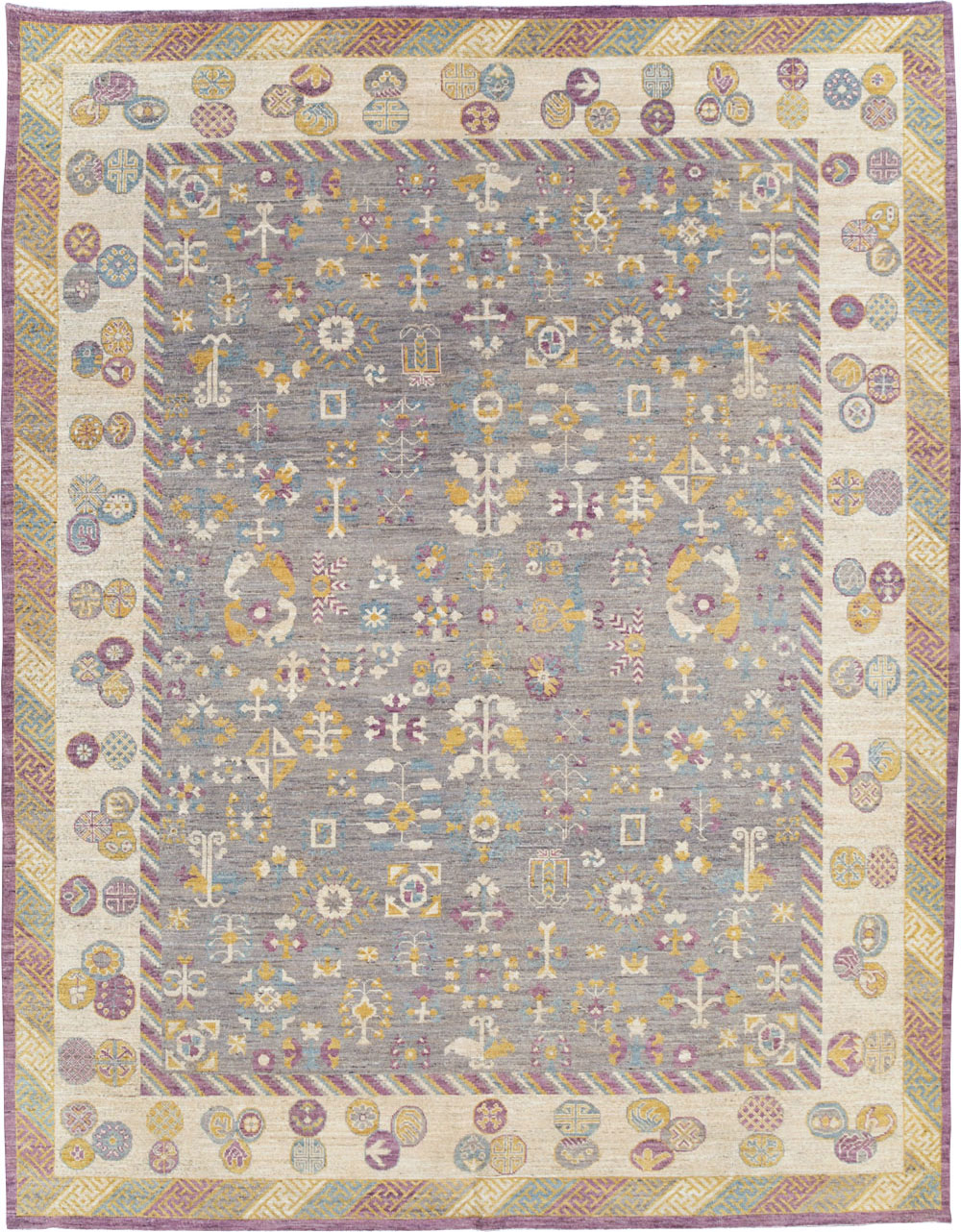 Modern East Turkestan Khotan Room Size Carpet, No.31496 - Galerie Shabab