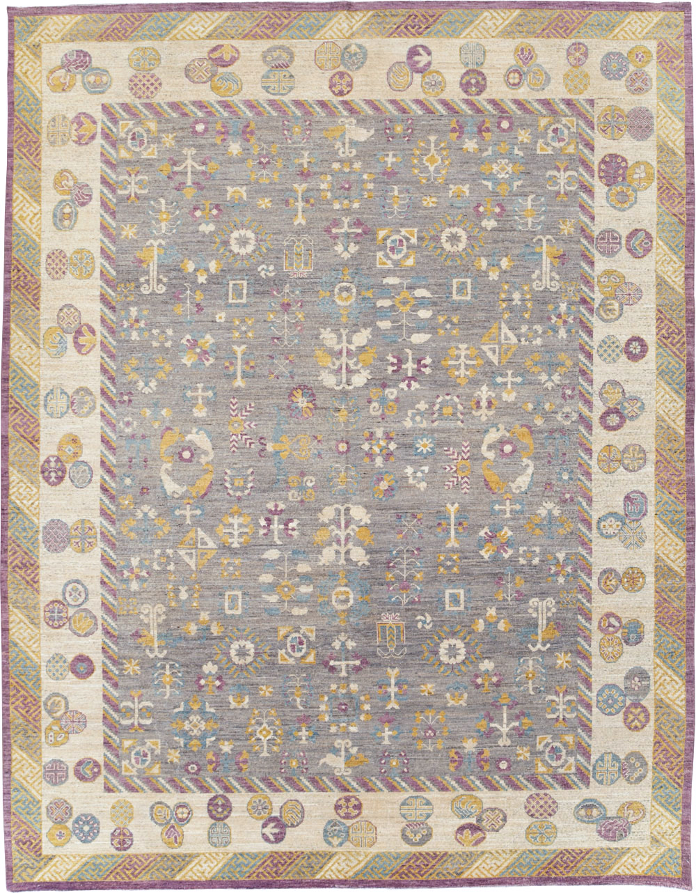 Modern East Turkestan Khotan Room Size Carpet, No.31496 - Galerie Shabab