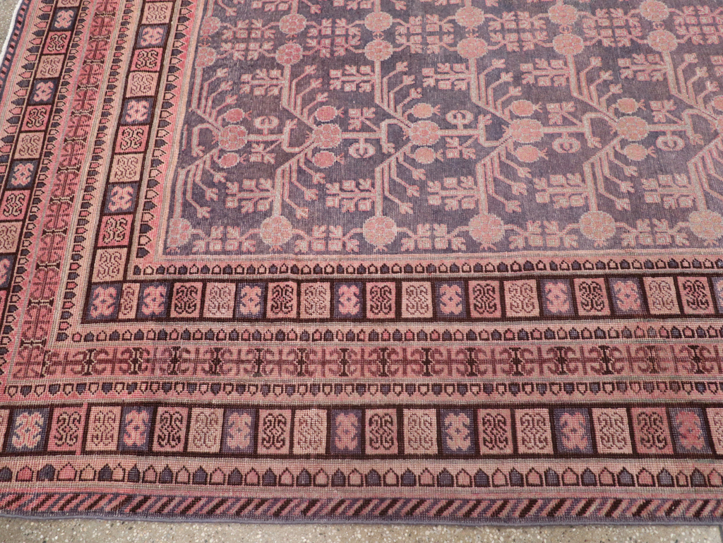 Antique East Turkestan Khotan Room Size Carpet, No.31505 - Galerie Shabab