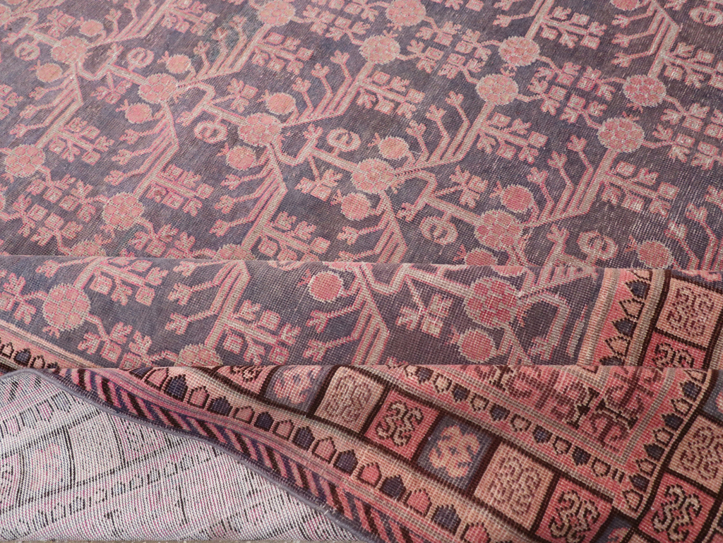 Antique East Turkestan Khotan Room Size Carpet, No.31505 - Galerie Shabab