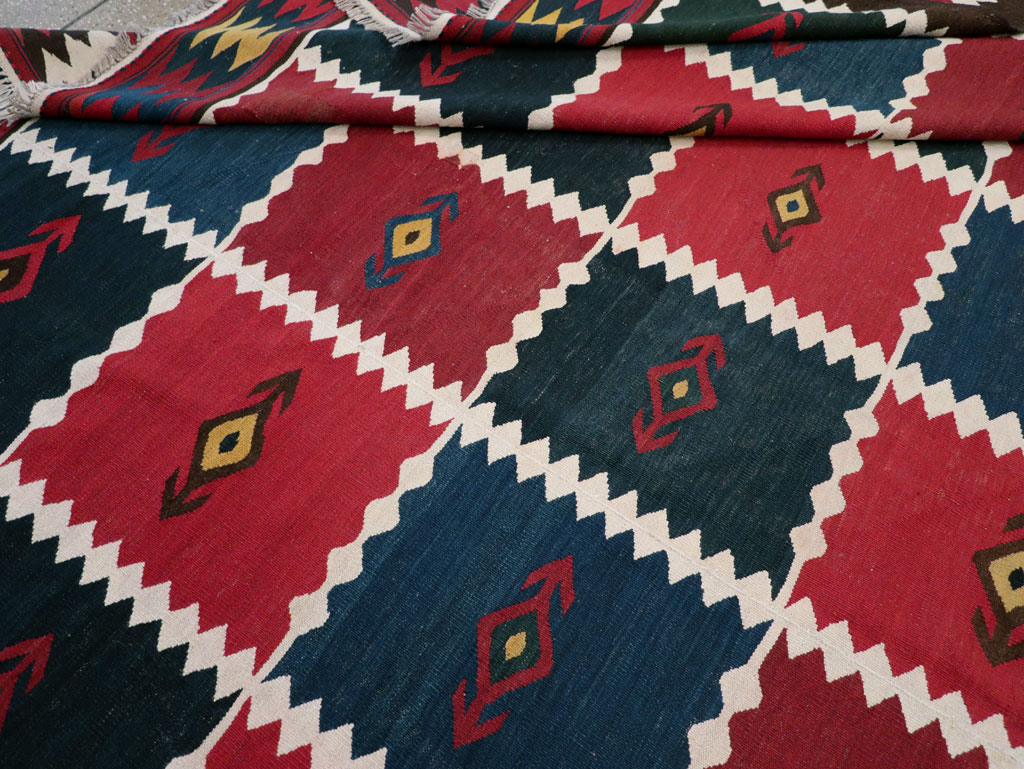 Vintage Turkish Kilim Long and Narrow Gallery Carpet, No.31509 - Galerie Shabab