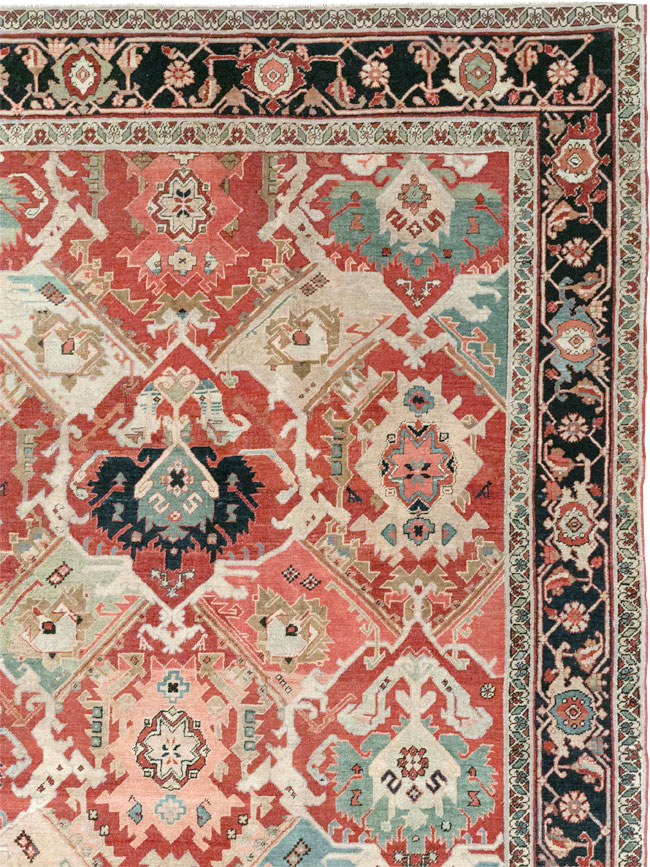 Antique Persian Heriz Room Size Carpet, No.31518 - Galerie Shabab