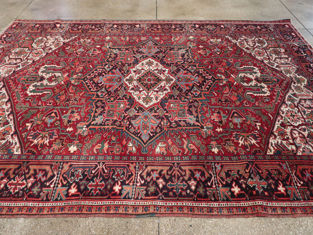 Vintage Persian Heriz Small Room Size Carpet, No.31519 - Galerie Shabab