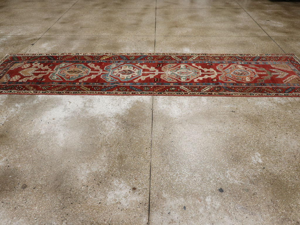 Antique Persian Bakshaish Runner, No.31522 - Galerie Shabab