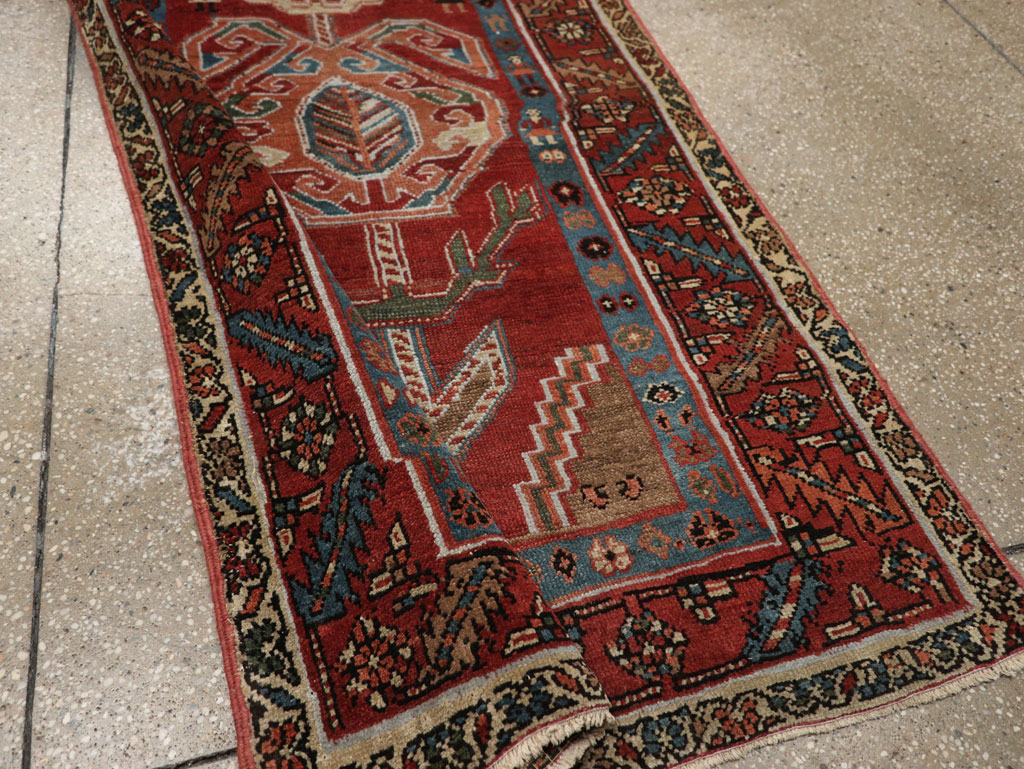 Antique Persian Bakshaish Runner, No.31522 - Galerie Shabab