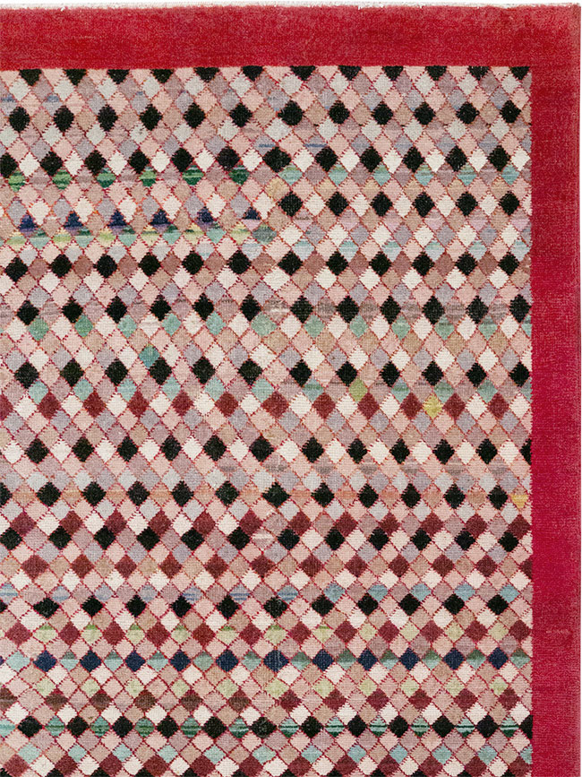 Vintage Turkish Anatolian Room Size Carpet, No.31524 - Galerie Shabab