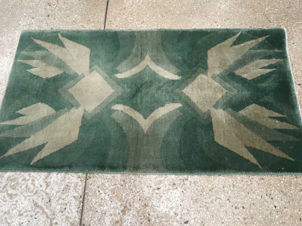 Vintage Chinese Art Deco Throw Rug, No.31525 - Galerie Shabab