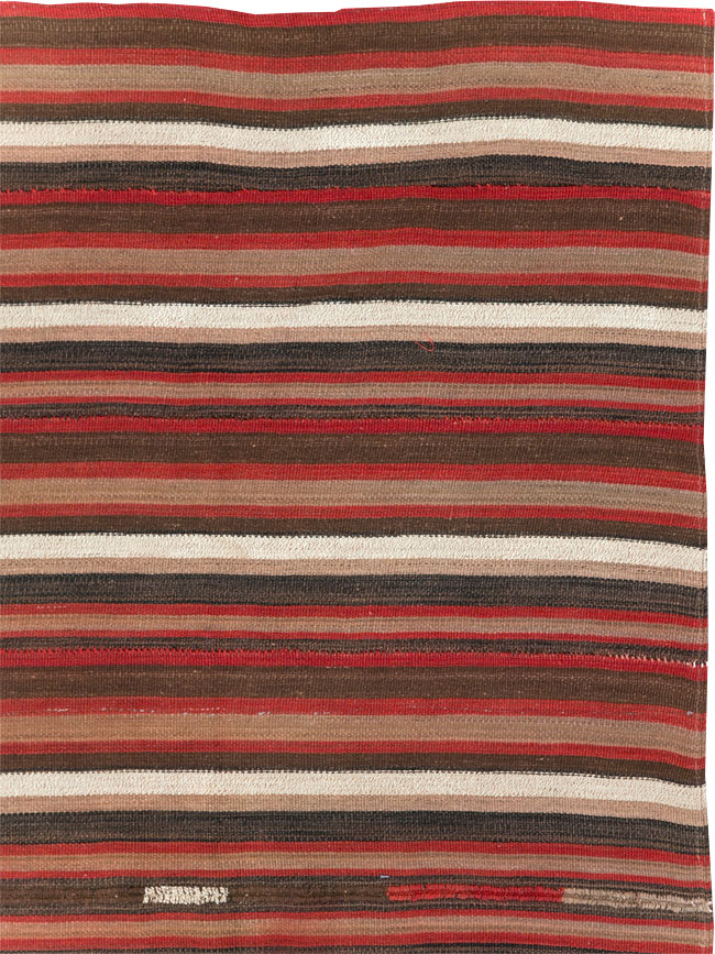 Vintage Turkish Flatweave Kilim Accent Carpet, No.31533 - Galerie Shabab