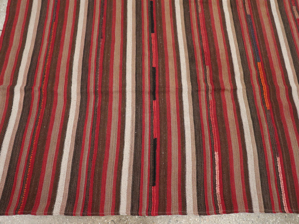 Vintage Turkish Flatweave Kilim Accent Carpet, No.31533 - Galerie Shabab