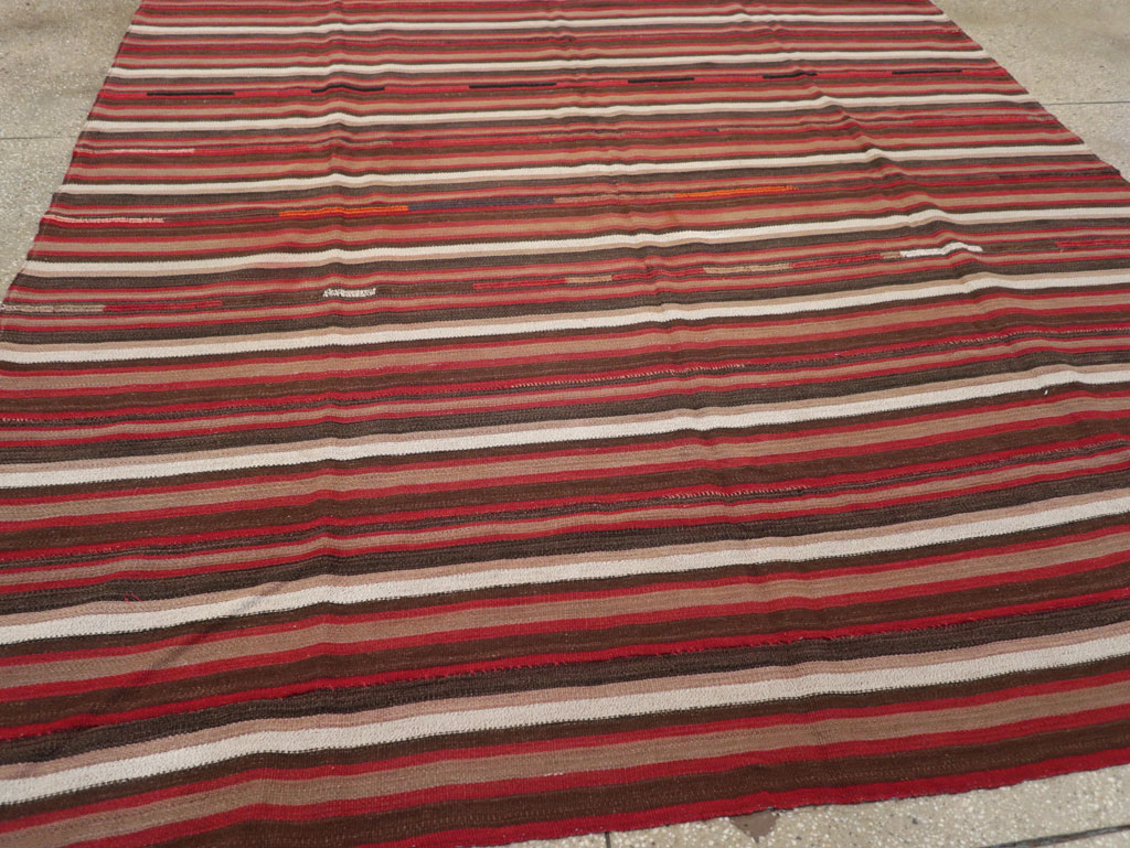 Vintage Turkish Flatweave Kilim Accent Carpet, No.31533 - Galerie Shabab