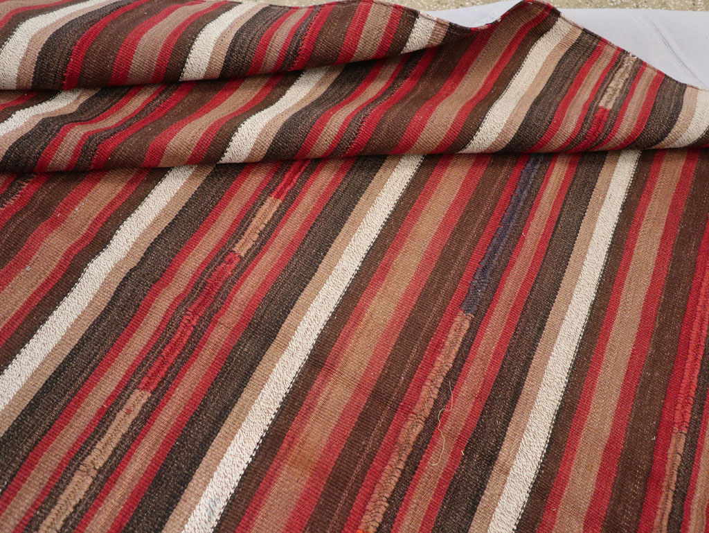 Vintage Turkish Flatweave Kilim Accent Carpet, No.31533 - Galerie Shabab