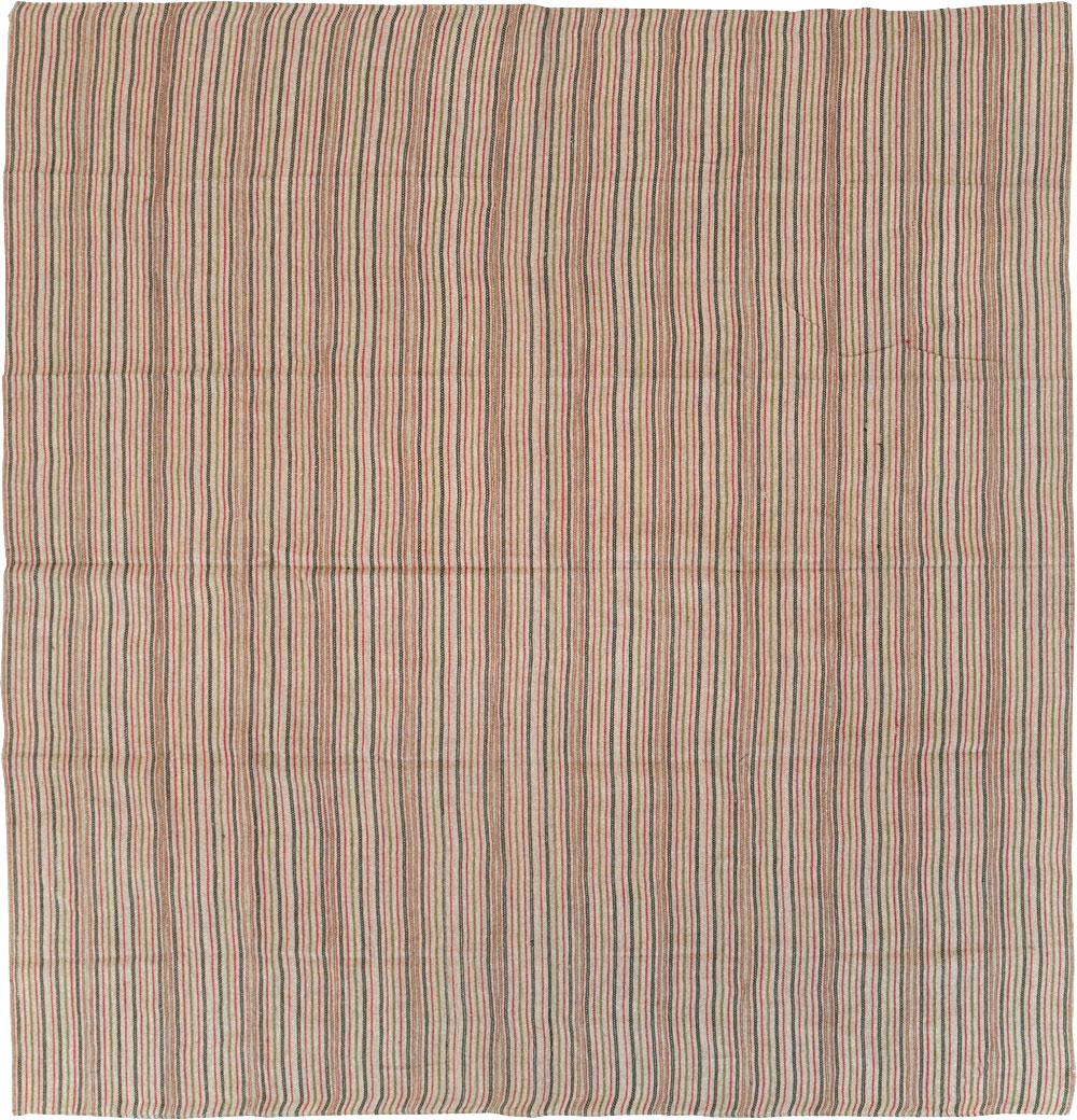 Vintage Turkish Flatweave Kilim Square Room Size Carpet, No.31534 - Galerie Shabab