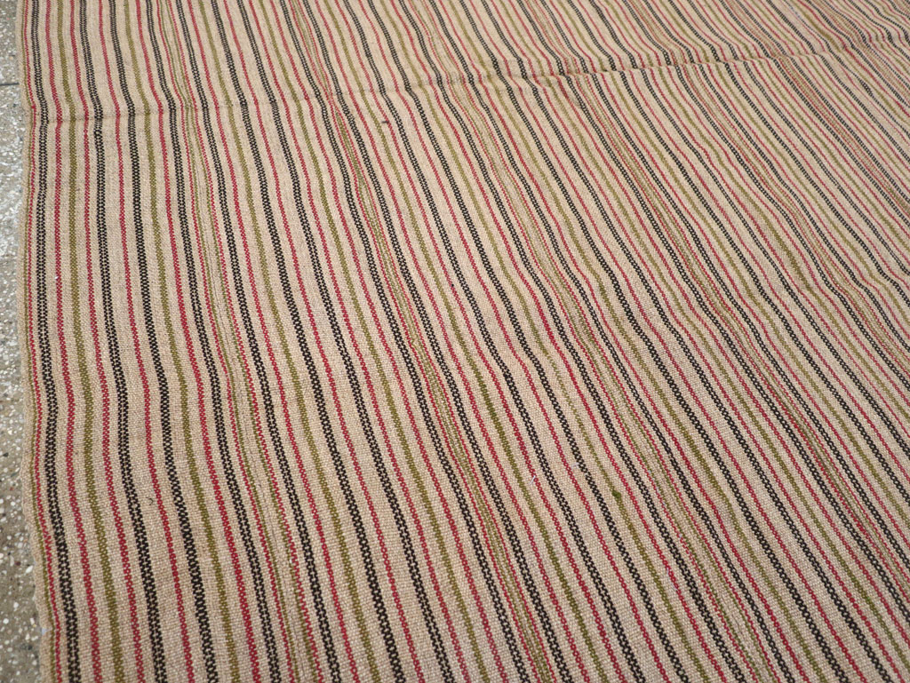 Vintage Turkish Flatweave Kilim Square Room Size Carpet, No.31534 - Galerie Shabab