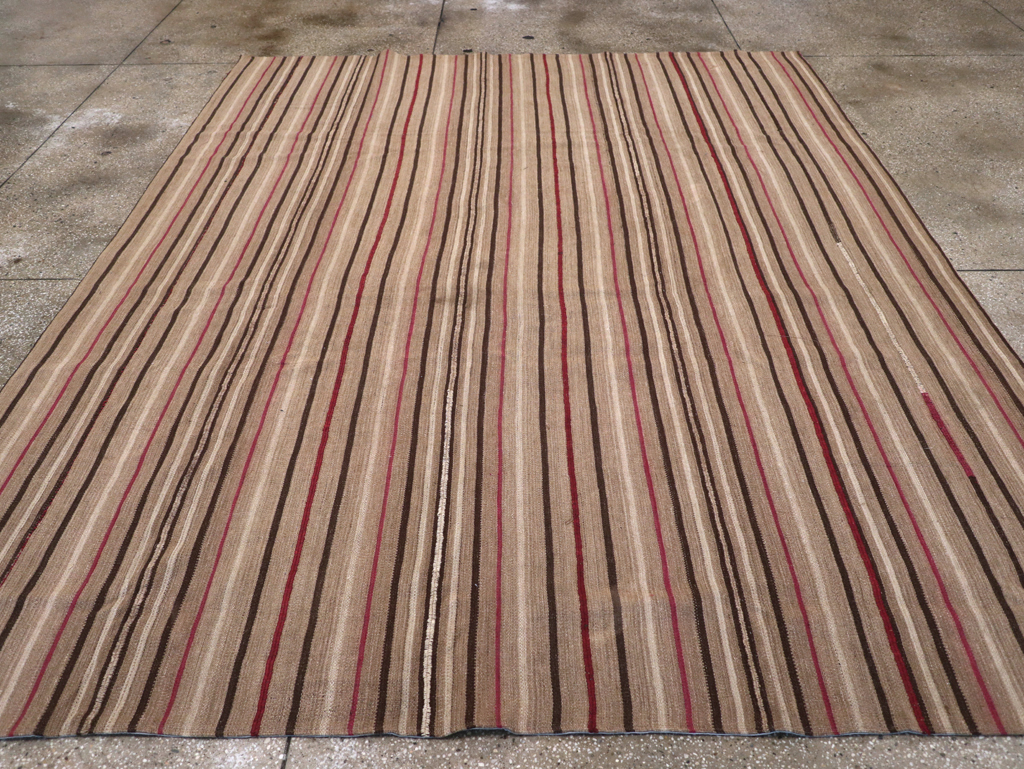 Vintage Turkish Flatweave Kilim Small Room Size Carpet, No.31536 - Galerie Shabab
