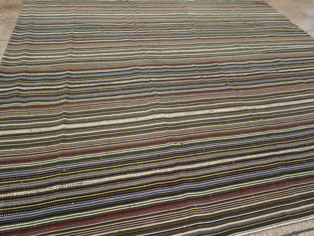 Vintage Turkish Flatweave Kilim Small Room Size Carpet, No.31537 - Galerie Shabab