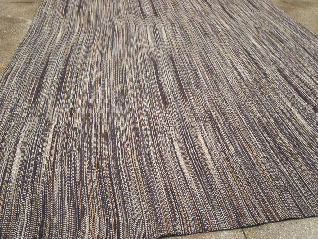 Modern Turkish Flatweave Kilim Room Size Carpet, No.31539 - Galerie Shabab