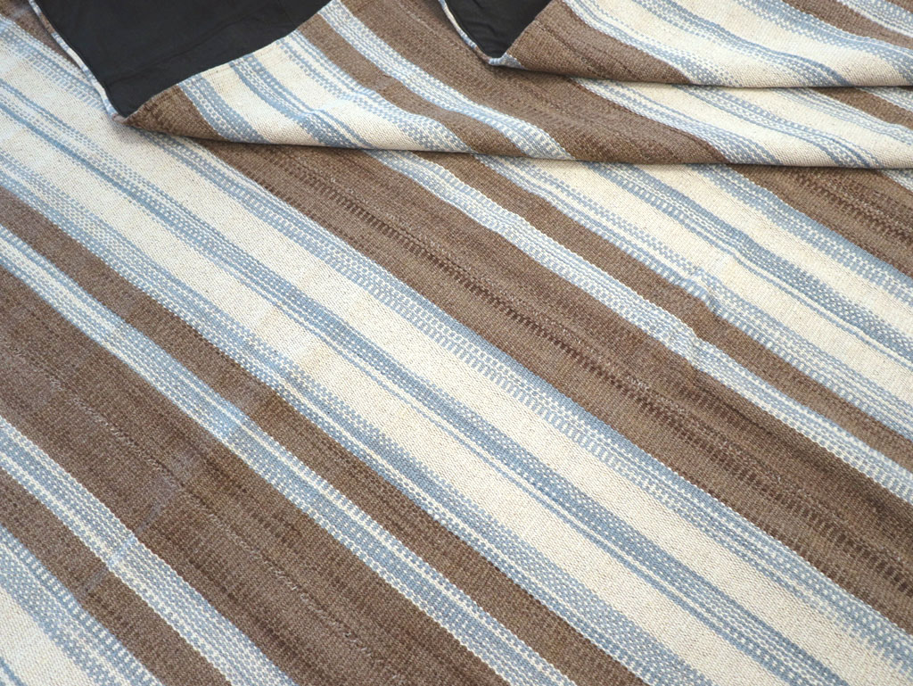 Modern Turkish Flatweave Kilim Large Carpet, No.31542 - Galerie Shabab