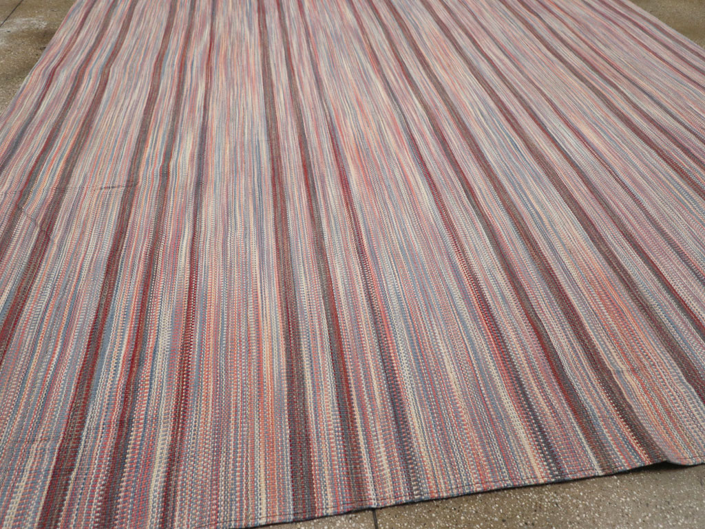 Modern Turkish Flatweave Room Size Carpet, No.31545 - Galerie Shabab