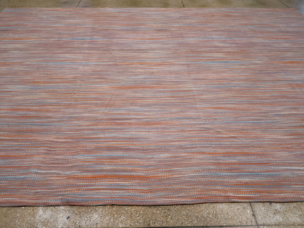 Modern Turkish Flatweave Room Size Carpet, No.31546 - Galerie Shabab