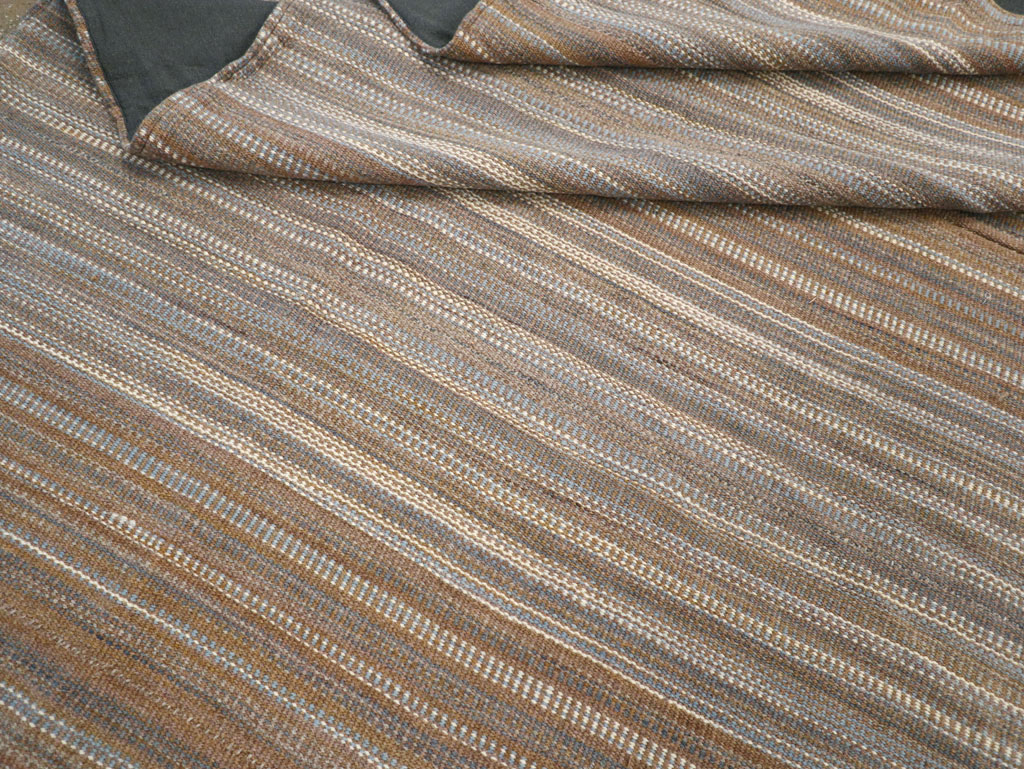 Modern Turkish Flatweave Room Size Carpet, No.31547 - Galerie Shabab