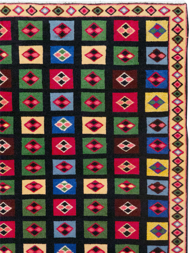 Vintage Persian Mahal Throw Rug, No.31548 - Galerie Shabab