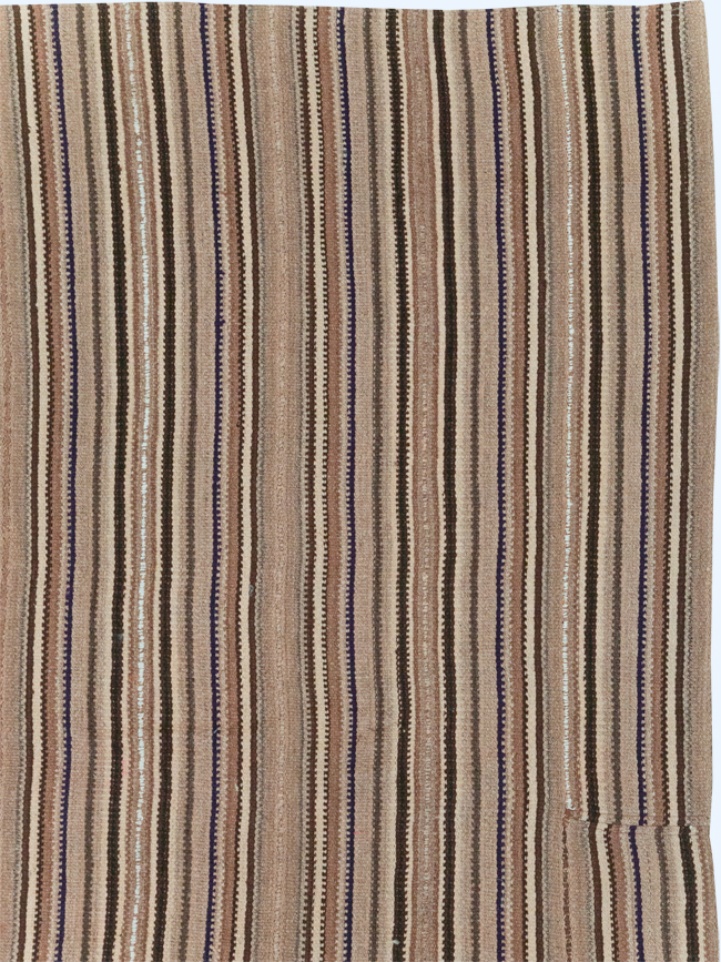 Vintage Turkish Flatweave Kilim Small Room Size Carpet, No.31551 - Galerie Shabab
