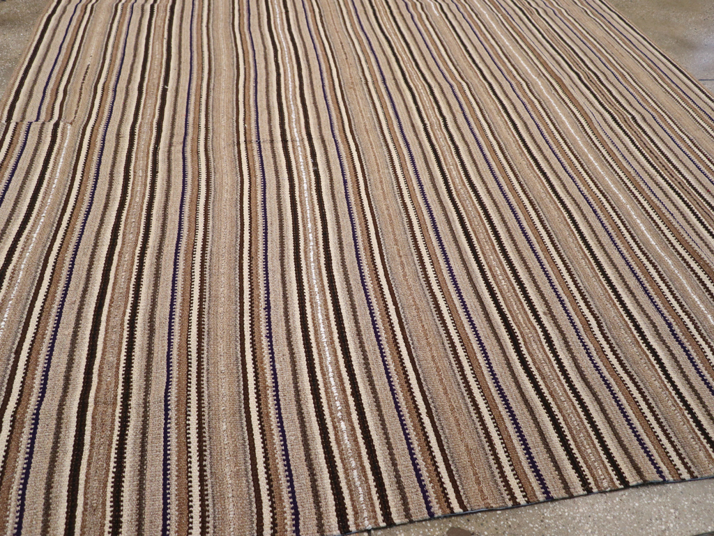 Vintage Turkish Flatweave Kilim Small Room Size Carpet, No.31551 - Galerie Shabab