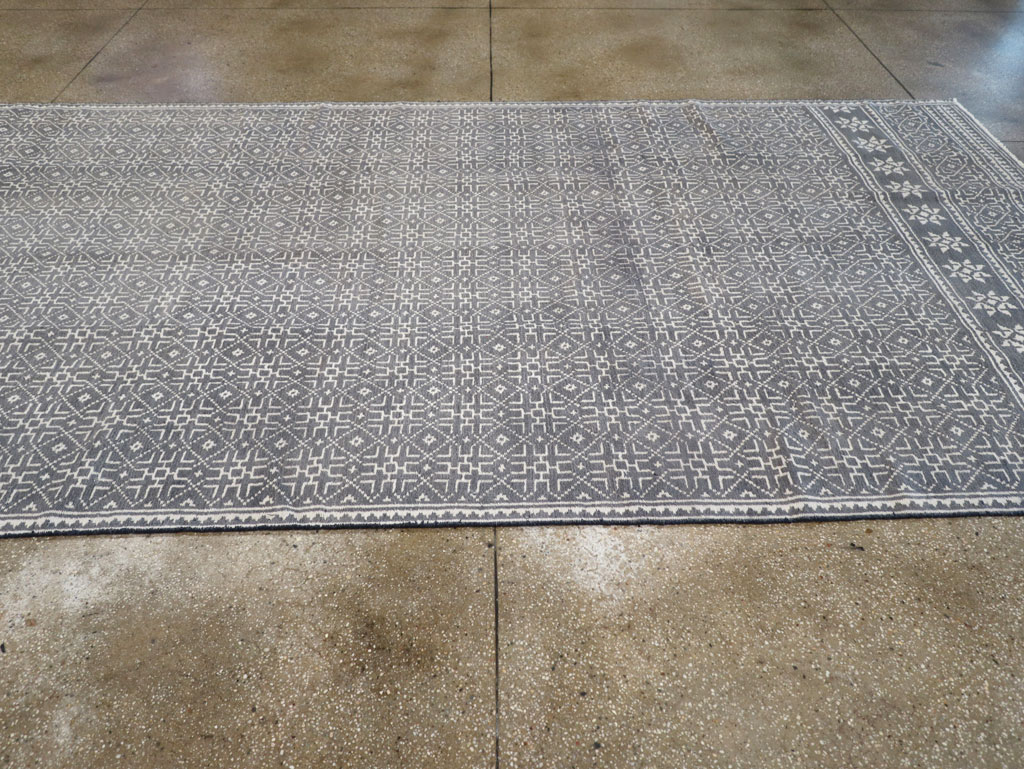 Vintage Persian Flatweave Gallery Carpet, No.31556 - Galerie Shabab