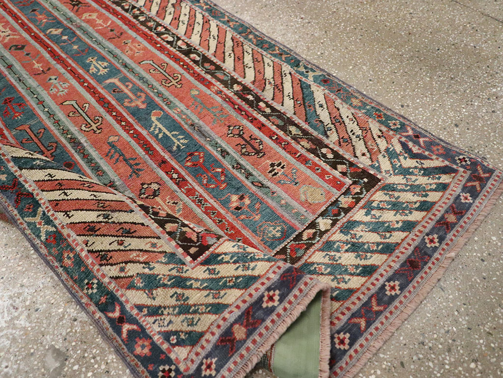 Antique Caucasian Karabagh Rug, No.31565 - Galerie Shabab