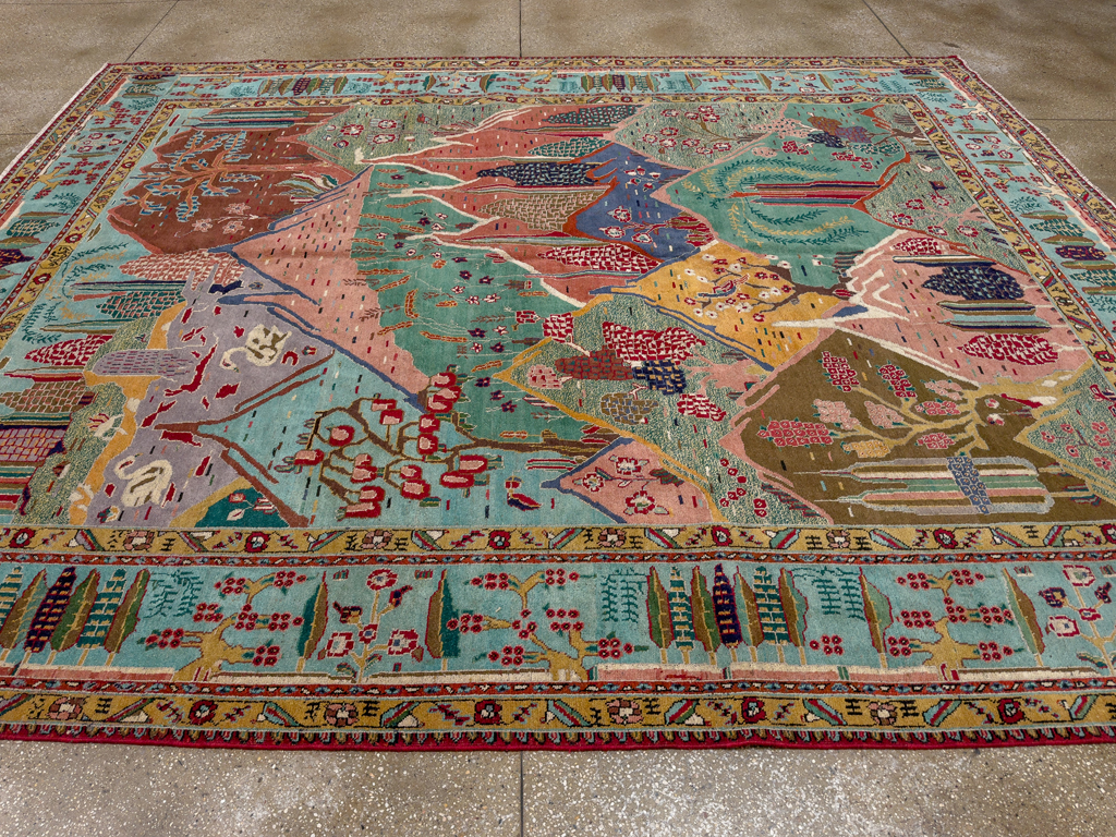 Vintage Persian Tabriz Pictorial Room Size Carpet, No.31566 - Galerie Shabab