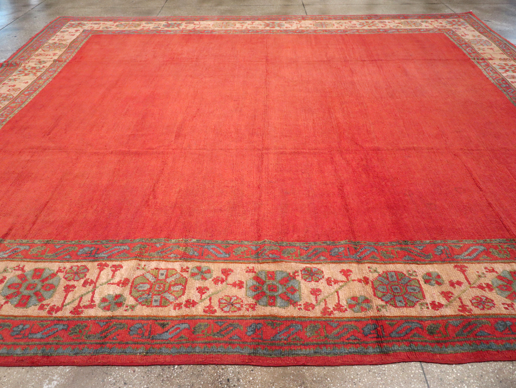 Antique Turkish Oushak Carpet, No.31567 - Galerie Shabab