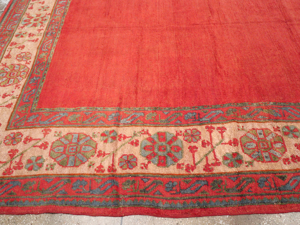 Antique Turkish Oushak Carpet, No.31567 - Galerie Shabab