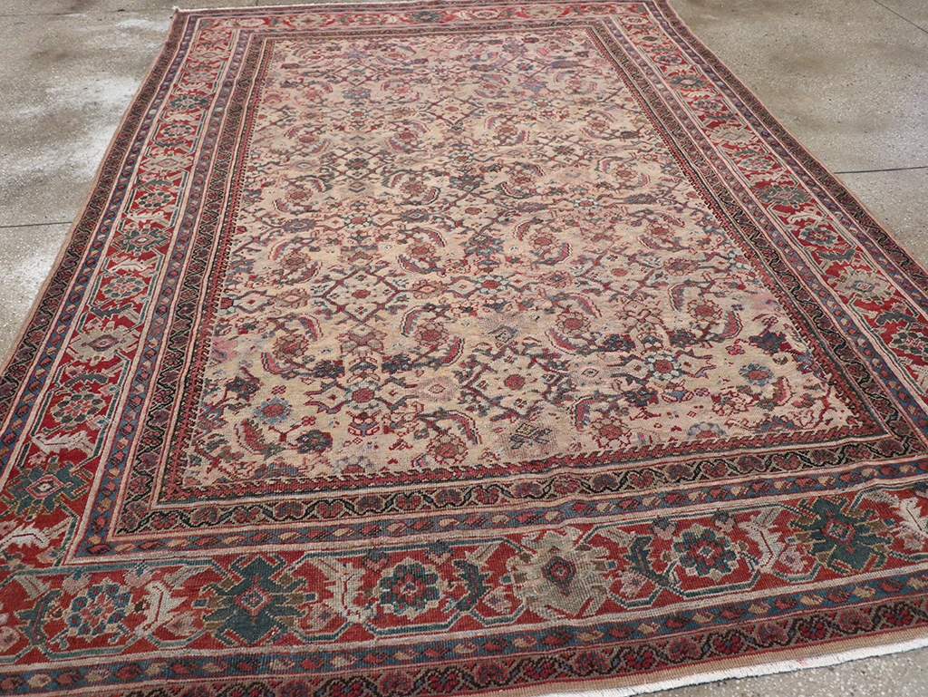 Antique Persian Mahal Accent Carpet, No.31572 - Galerie Shabab