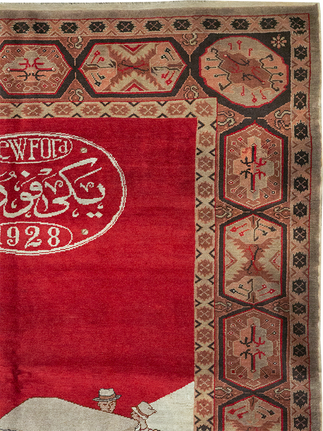 Vintage Persian Sivas Pictorial Accent Rug, No.31579 - Galerie Shabab