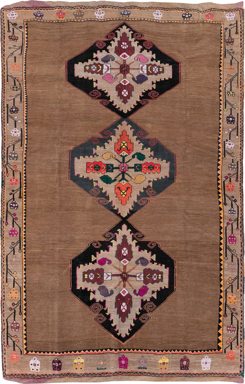 Vintage Turkish Tribal Small Room Size Carpet, No.31585 - Galerie Shabab