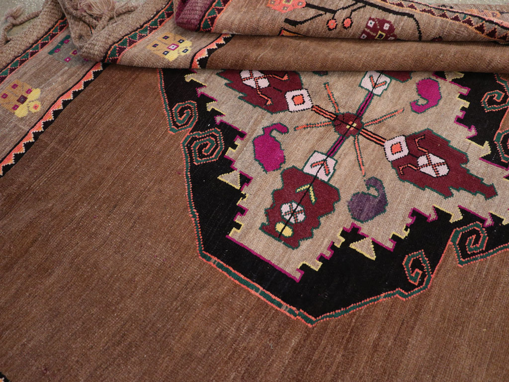 Vintage Turkish Tribal Small Room Size Carpet, No.31585 - Galerie Shabab