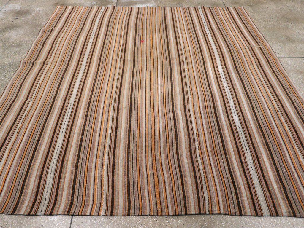 Vintage Turkish Flatweave Kilim Square Carpet, No.31604 - Galerie Shabab