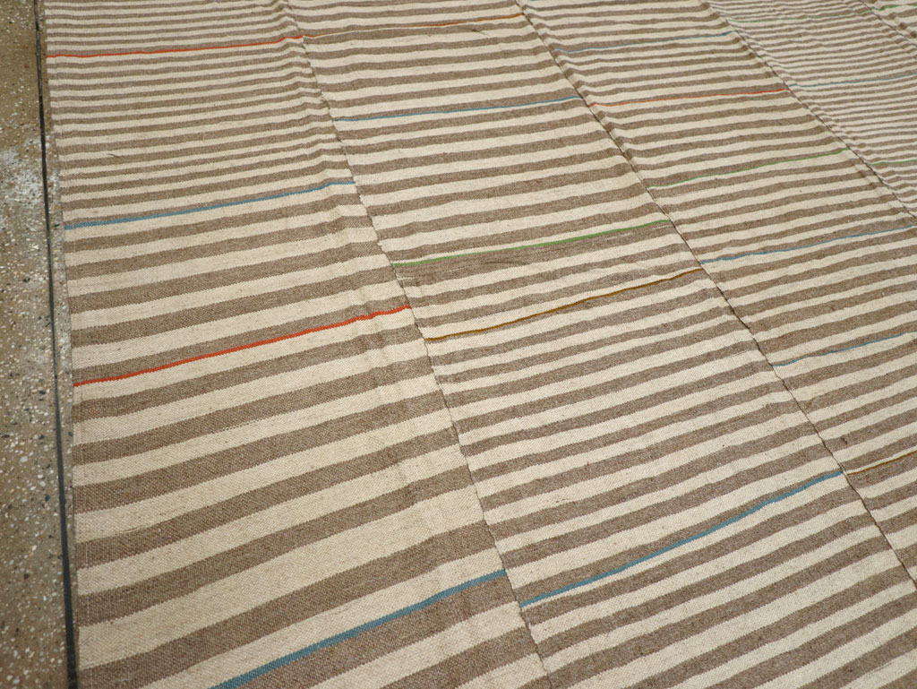 Modern Turkish Flatweave Kilim Large Carpet, No.31608 - Galerie Shabab