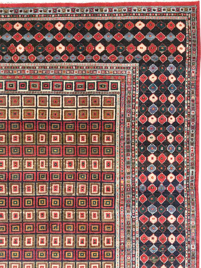 Vintage Persian Tabriz Room Size Carpet, No.31610 - Galerie Shabab