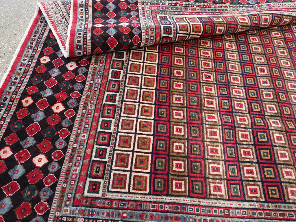Vintage Persian Tabriz Room Size Carpet, No.31610 - Galerie Shabab