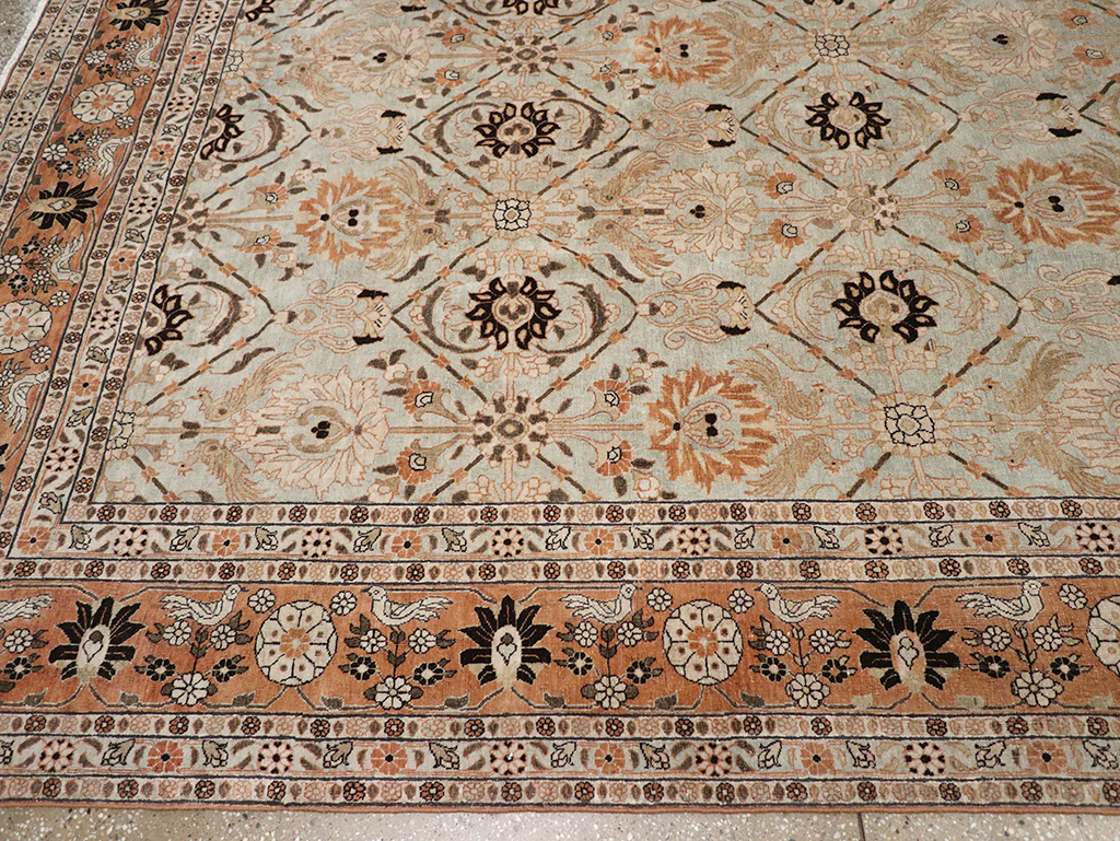 Antique Persian Varamin Room Size Carpet, No.31611 - Galerie Shabab