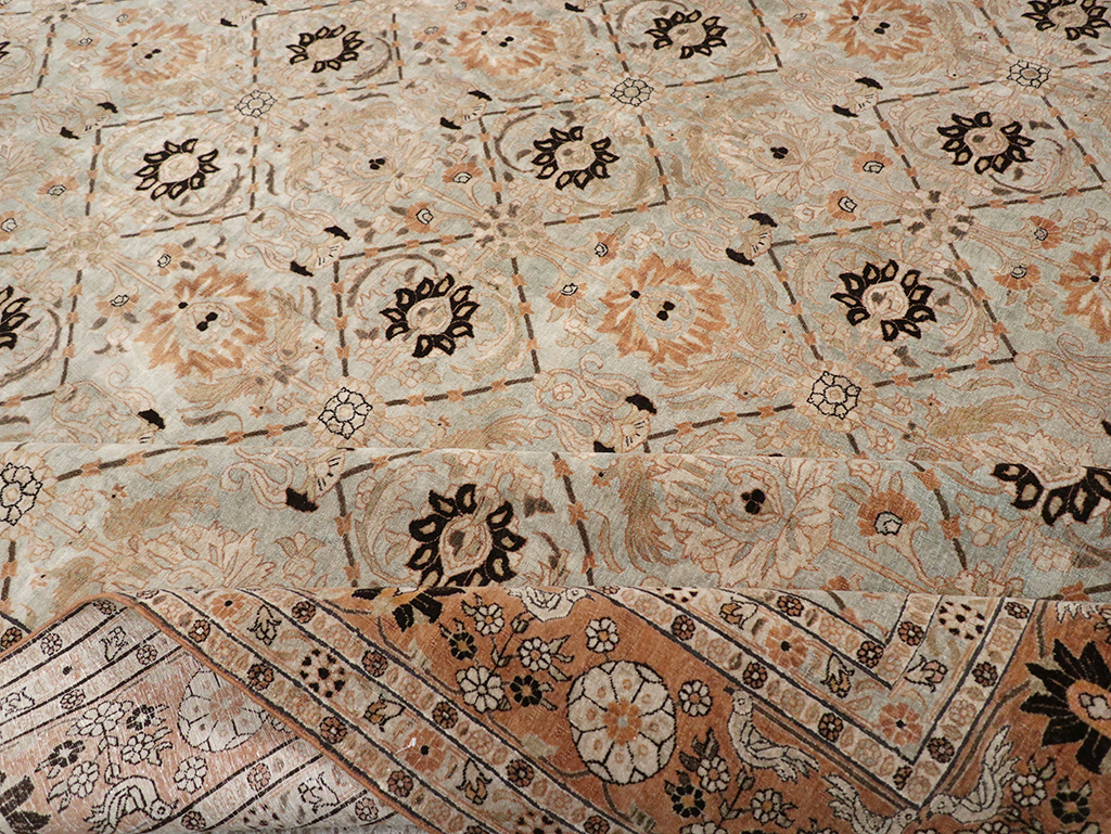 Antique Persian Varamin Room Size Carpet, No.31611 - Galerie Shabab